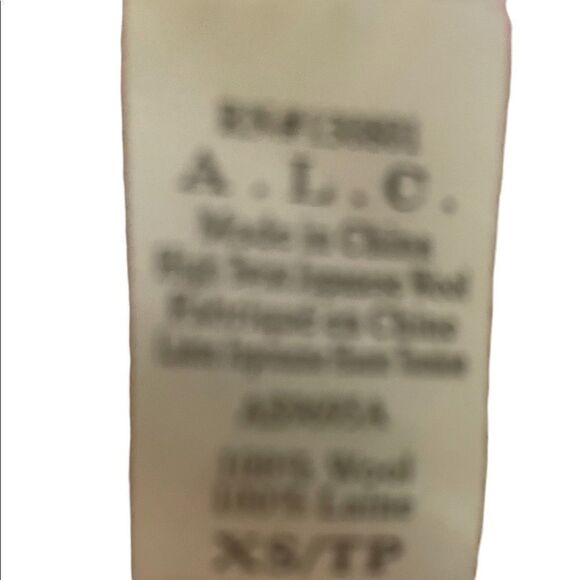 A.L.C. | EUC Women’s Crewneck Long-sleeve Sweater Size XS - Picture 6 of 7